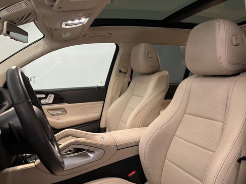 Used 2020 Mercedes-Benz GLS 450 4MATIC image 21