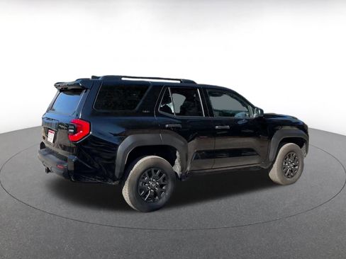 Used 2025 Toyota 4Runner SR5 image 15