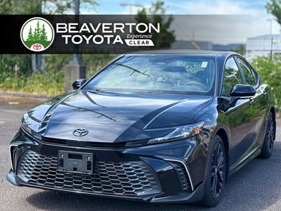 Used 2025 Toyota Camry SE w/ Convenience Package