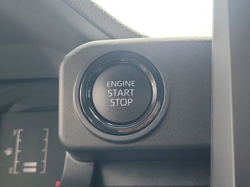 Certified 2024 Toyota Tacoma SR5 image 26