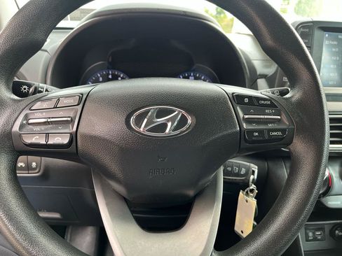 Used 2019 Hyundai Kona SE AWD/4WD image 21