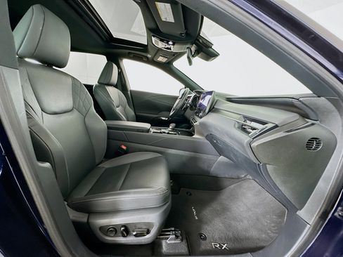 Used 2023 Lexus RX 350 Premium image 32