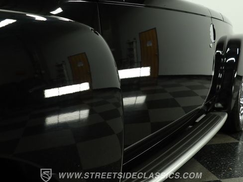 Used 2005 Chevrolet SSR w/ Preferred Equipment Group image 22