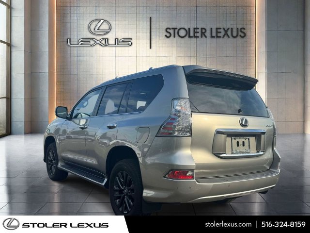 Used 2023 Lexus GX 460 Premium w/ Premium Package AWD/4WD image 6