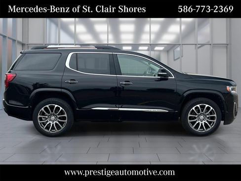 Used 2023 GMC Acadia Denali w/ Denali Ultimate Package AWD/4WD image 7