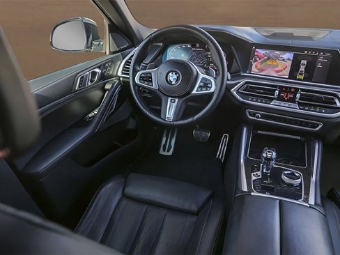 Used 2023 BMW X6 M50i w/ Executive Package image 28
