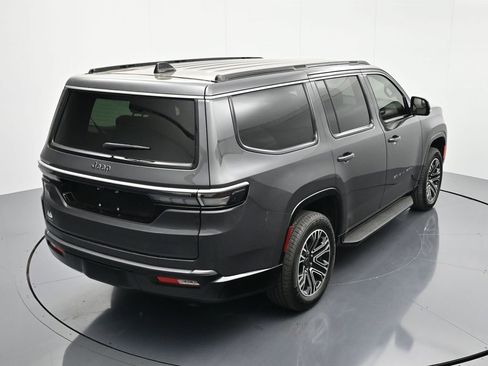 New 2026 Jeep Grand Wagoneer 4WD image 33