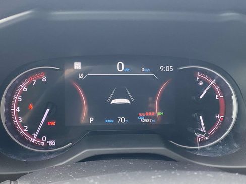 Used 2024 Toyota RAV4 XLE FWD image 24