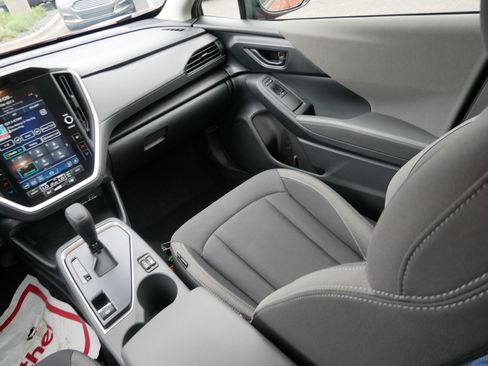 Used 2025 Subaru Crosstrek 2.5i Premium AWD/4WD image 11