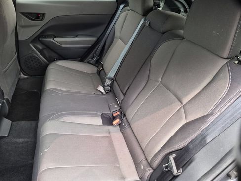 Used 2025 Subaru Crosstrek 2.5i Premium AWD/4WD image 27