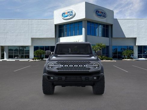 New 2025 Ford Bronco Badlands image 6
