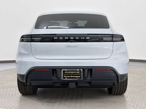 New 2026 Porsche Macan Electric image 10