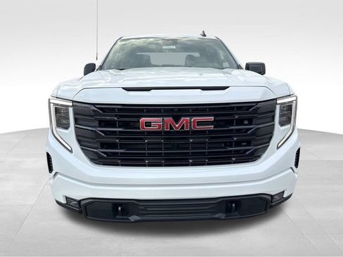 New 2026 GMC Sierra 1500 Elevation w/ X31 Off-Road Package AWD/4WD image 9