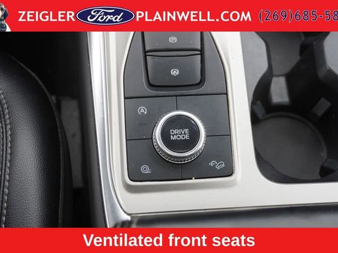 Used 2023 Ford Explorer Limited w/ Limited Technology Package AWD/4WD image 25