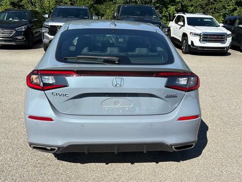 Used 2022 Honda Civic Sport Touring image 4