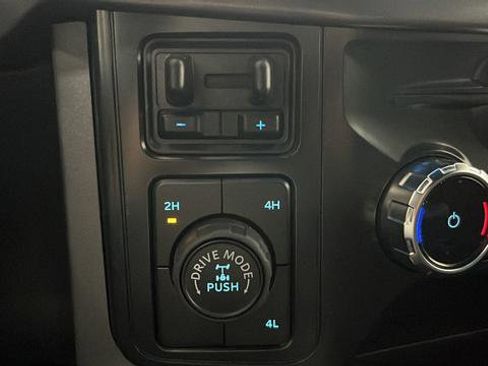 Used 2025 Ford F150 XLT w/ Equipment Group 302A MID AWD/4WD image 30