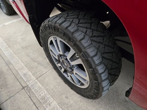 Used 2019 Toyota Tundra 1794 Edition image 6