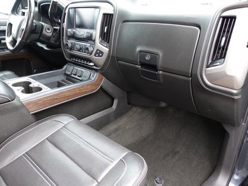 Used 2018 GMC Sierra 1500 Denali image 42