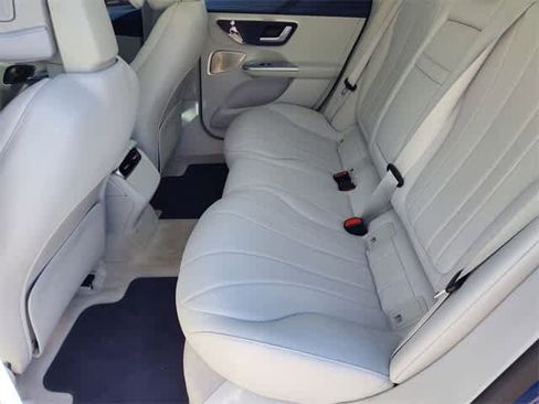 Used 2023 Mercedes-Benz EQE 350+ EQE 350+ w/ Exclusive Trim Package image 7