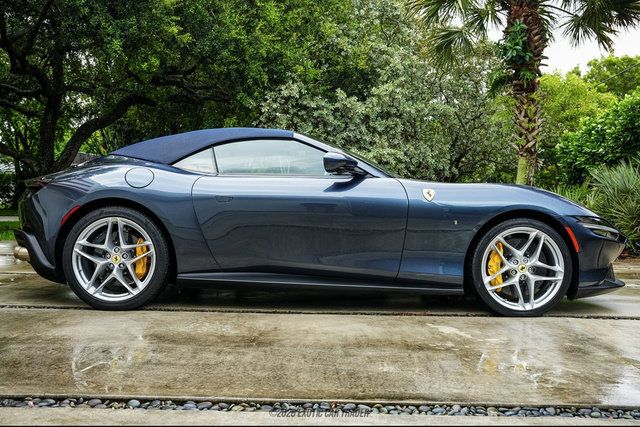 Used 2026 Ferrari Roma Spider RWD image 20