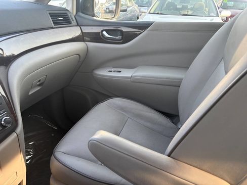 Used 2013 Nissan Quest SL image 19