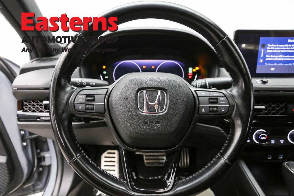 Used 2023 Honda Accord Sport image 11