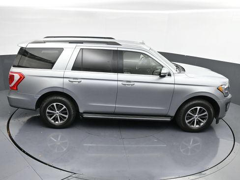 Used 2021 Ford Expedition XLT RWD image 40