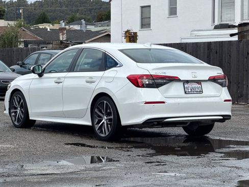 Certified 2023 Honda Civic Touring image 6