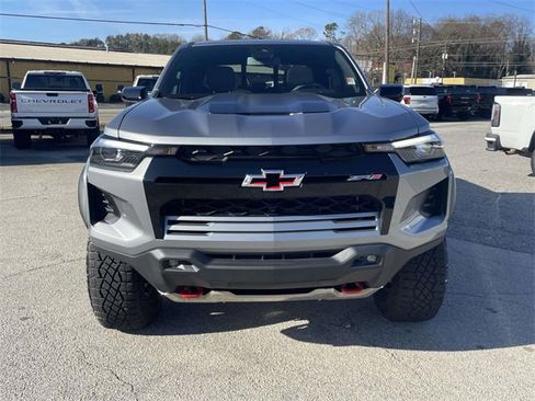 Used 2026 Chevrolet Colorado ZR2 w/ Technology Package image 10