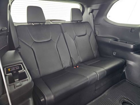 Used 2024 Lexus TX 350 AWD image 13