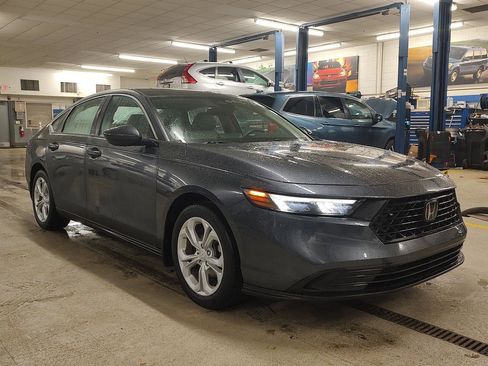 Used 2023 Honda Accord LX image 5