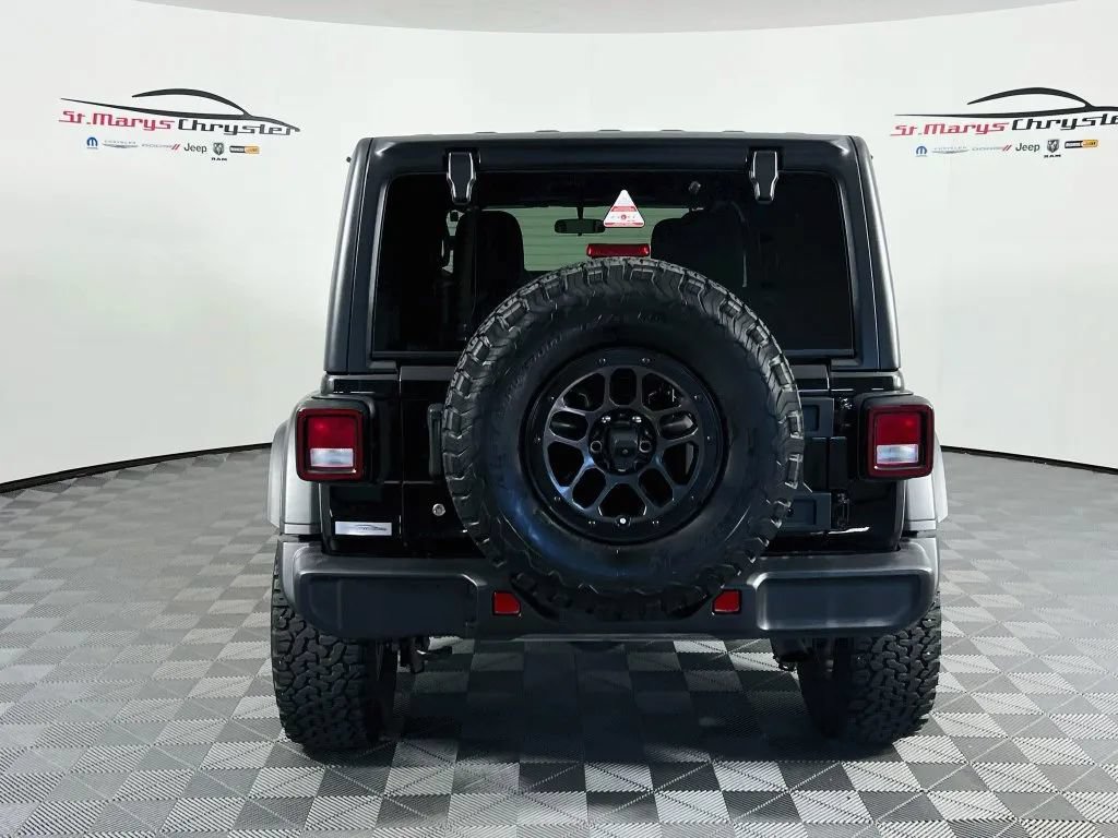 Used 2023 Jeep Wrangler Unlimited Sport w/ Xtreme 35 Tire Package AWD/4WD image 7
