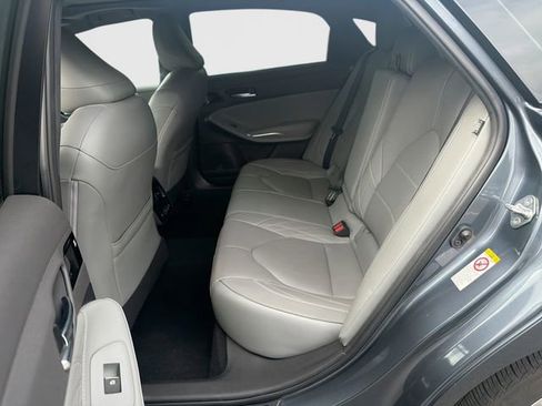 Used 2019 Toyota Avalon Limited w/ Carpet Mat Package FWD image 32