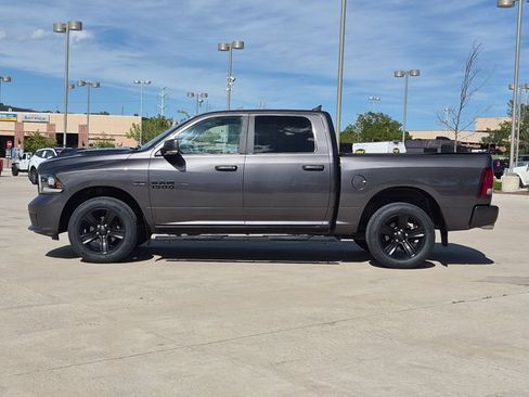 Used 2018 RAM 1500 Sport w/ Convenience Group AWD/4WD image 8