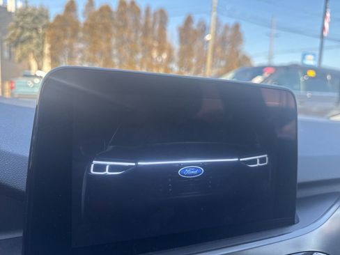 Used 2023 Ford Escape Active image 12