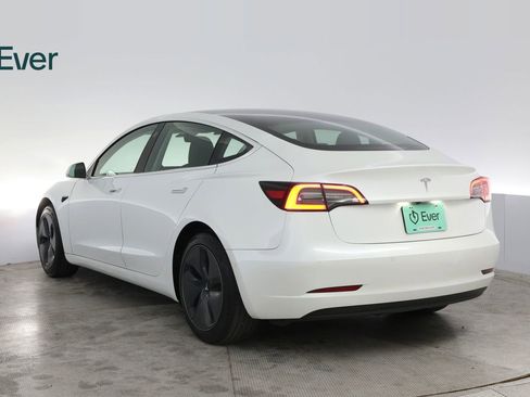 Used 2020 Tesla Model 3 Standard Range image 17