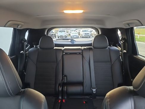 Used 2024 Mitsubishi Outlander SE Black Edition image 16