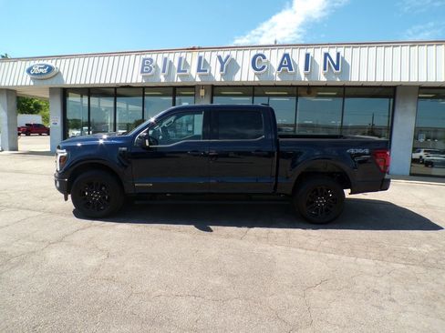 Used 2025 Ford F150 Platinum AWD/4WD image 4