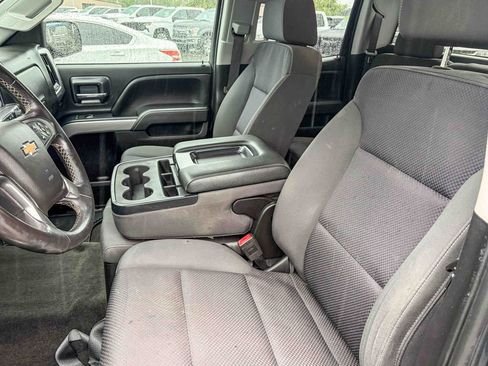 Used 2018 Chevrolet Silverado 1500 LT w/ All Star Edition image 9