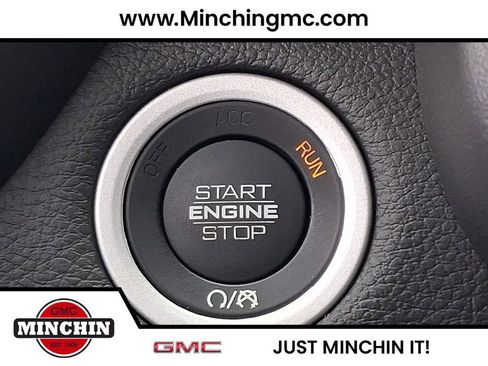 Used 2021 RAM 1500 4x4 Quad Cab image 24