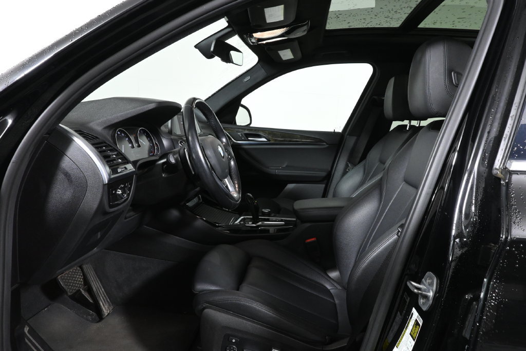 Used 2018 BMW X3 xDrive30i AWD/4WD image 3