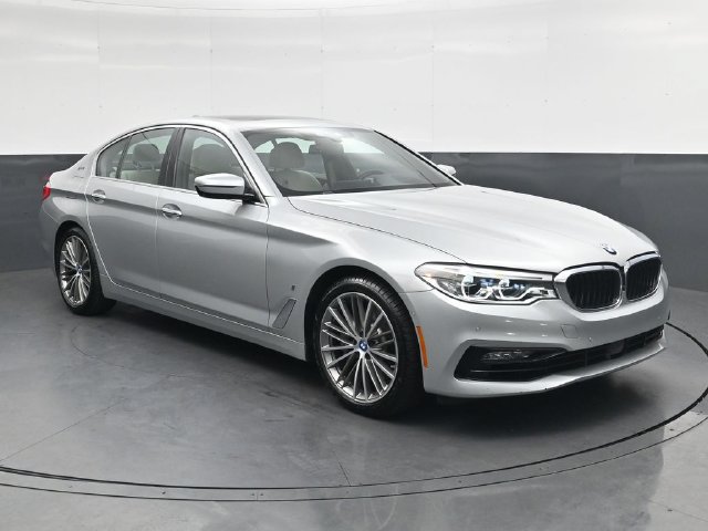 Used 2018 BMW 530e RWD image 2