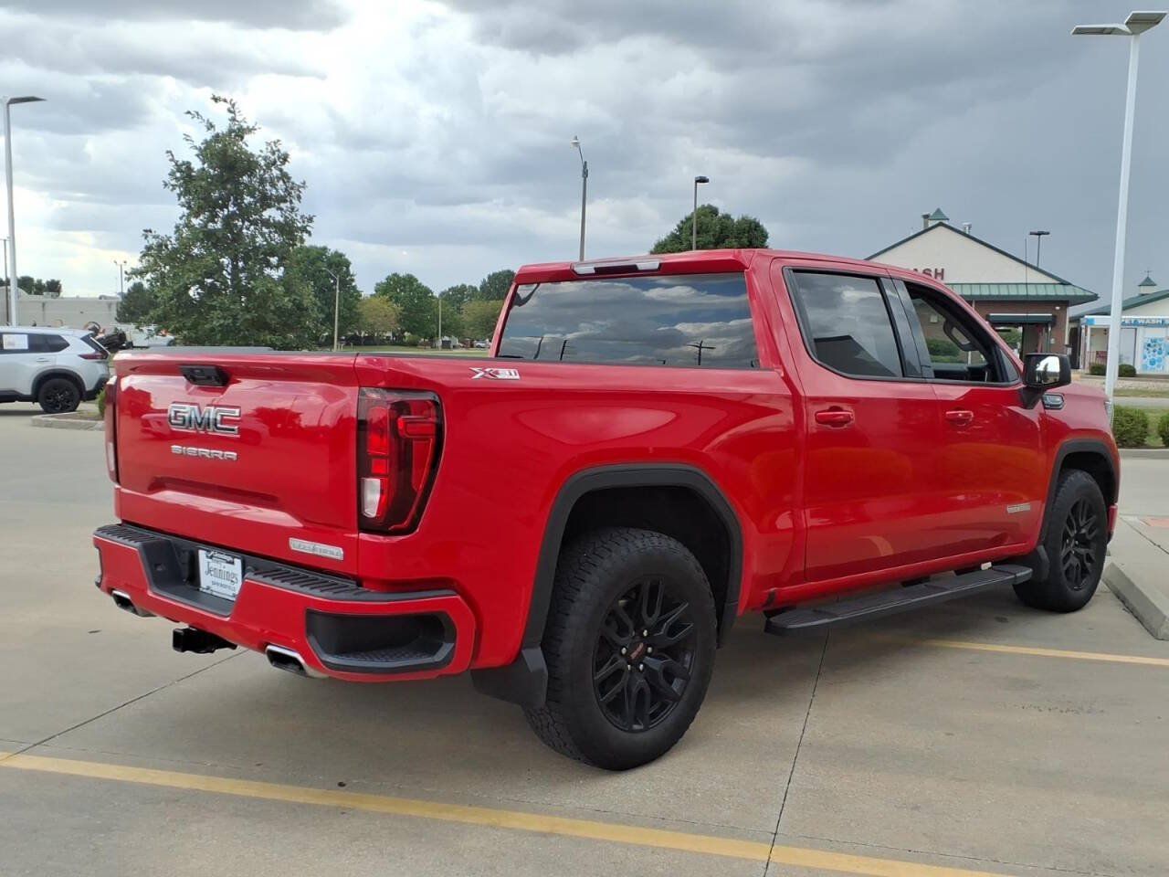 Used 2024 GMC Sierra 1500 Elevation w/ LPO, Elevation Black Package AWD/4WD image 6