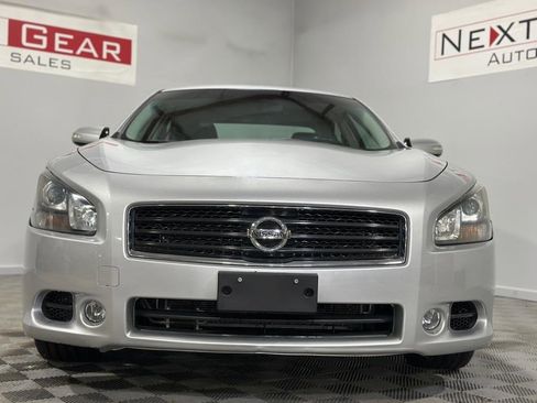 Used 2011 Nissan Maxima 3.5 SV w/ Sport Pkg image 4