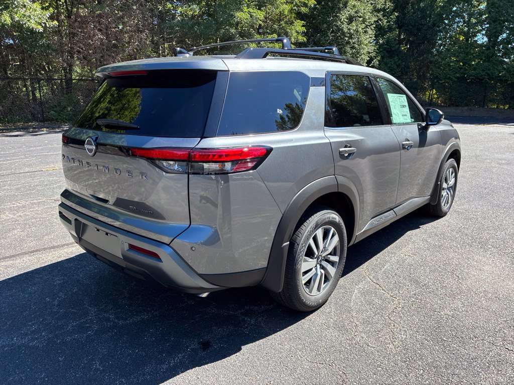 New 2026 Nissan Pathfinder SL AWD/4WD image 7
