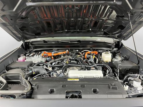 Used 2024 Toyota Tacoma TRD Sport image 17