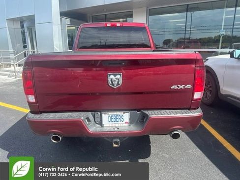 Used 2017 RAM 1500 Express w/ Express Value Package AWD/4WD image 8