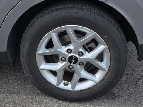 Certified 2024 Kia Soul LX w/ Option Group 015 FWD image 10