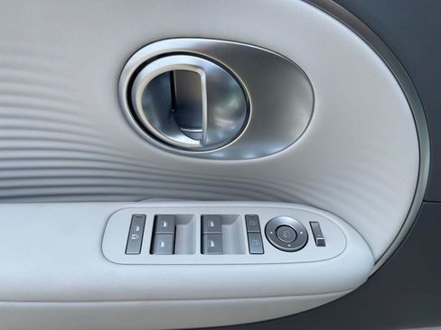 New 2026 Hyundai Ioniq 9 SEL AWD/4WD image 16
