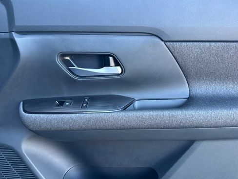 New 2026 Nissan Kicks SV image 20